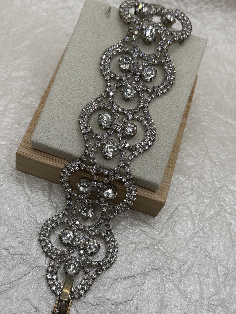 Gorgeous vintage wide band rhinestone bracelet